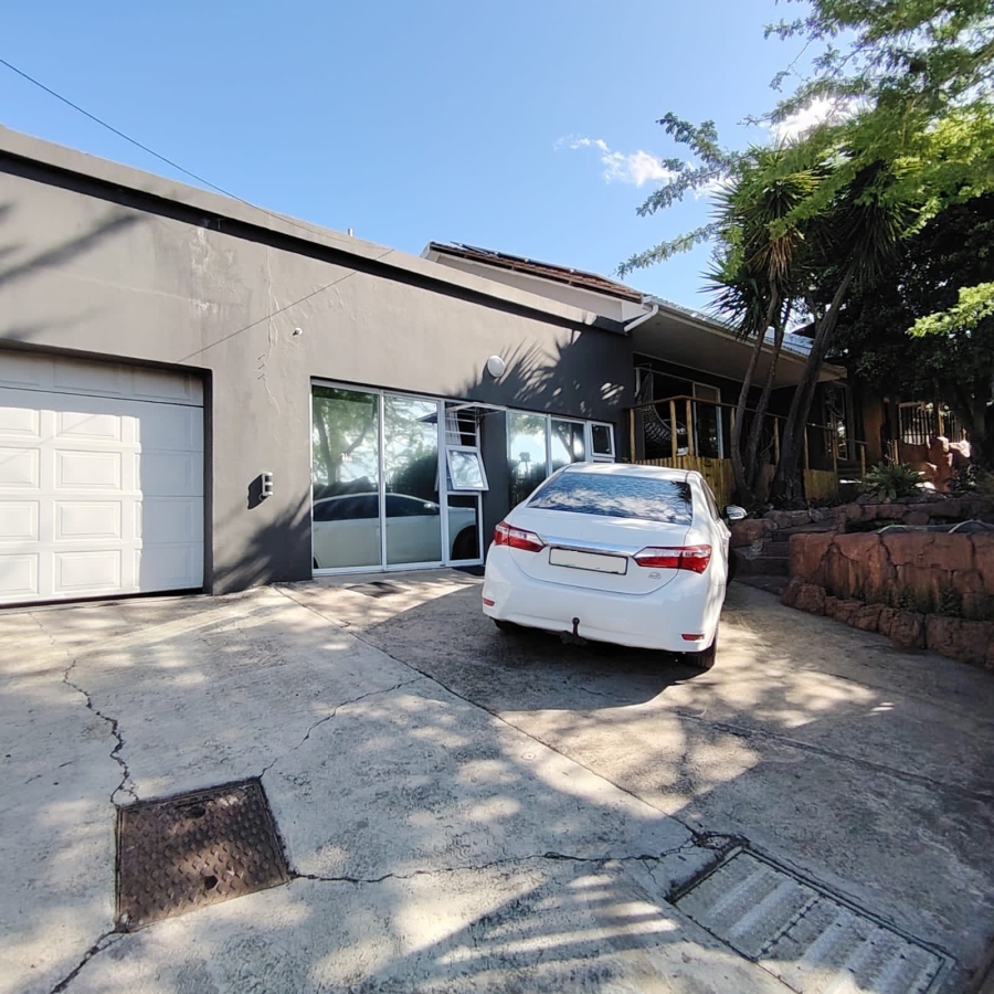 6 Bedroom Property for Sale in Haven Hills Eastern Cape